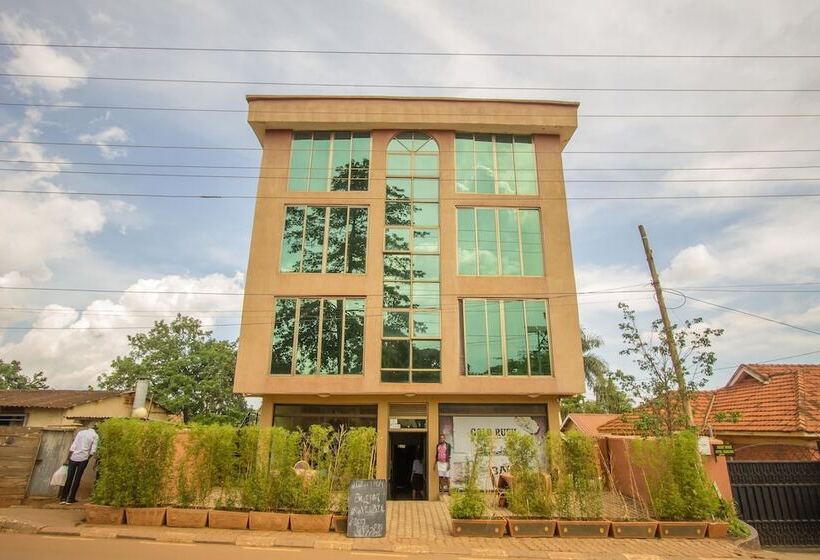 اتاق خانوادگی, Eight Winx