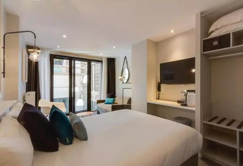 سوییت جونیور, Les 2 Villas
