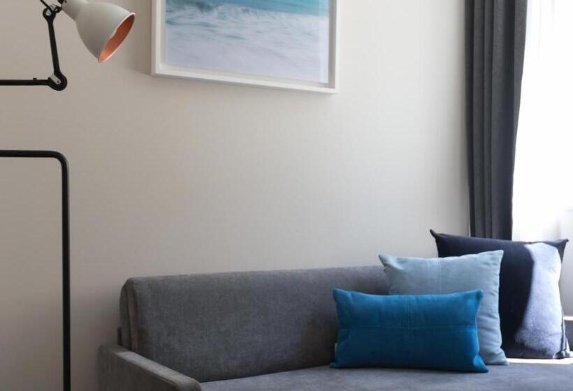 Люкс, Les 2 Villas