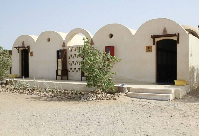 چادر با خدمات رفاهی استاندارد, Marsa Shagra Village