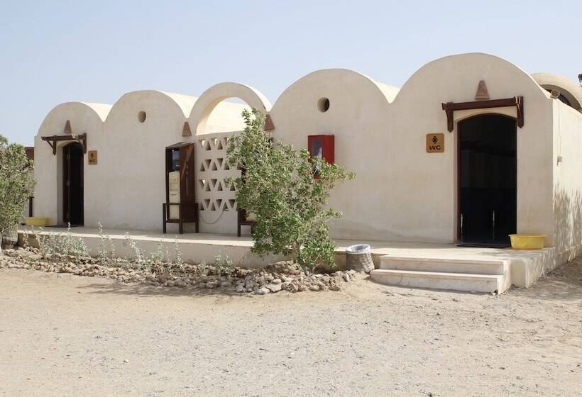 چادر با خدمات رفاهی استاندارد, Marsa Shagra Village