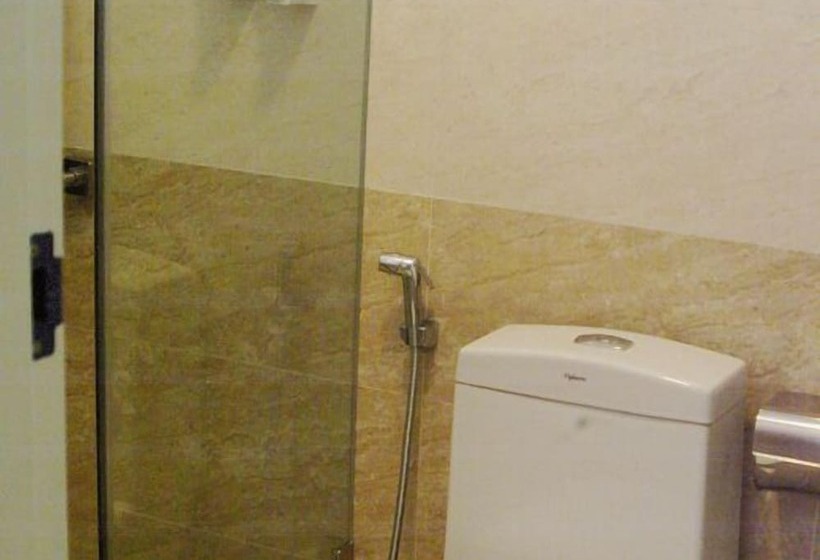 اتاق خانوادگی, Mui Ne Sports
