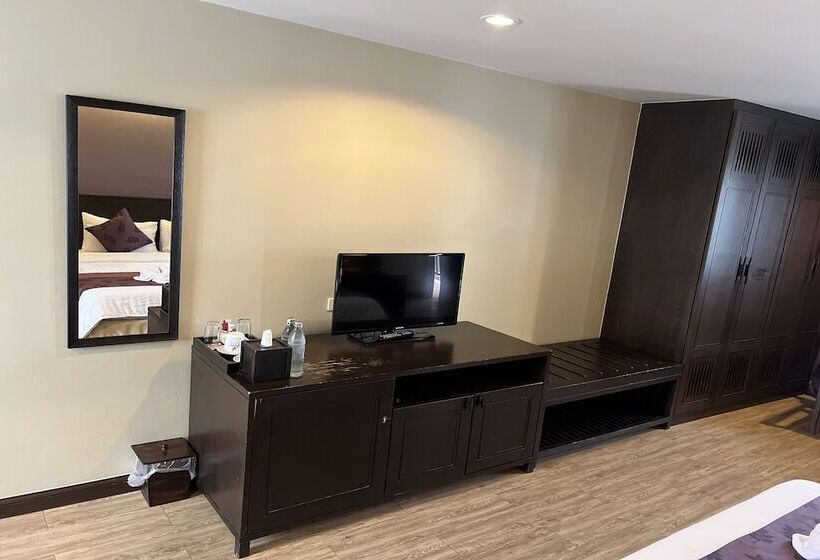 デラックスルーム, Panya Resort