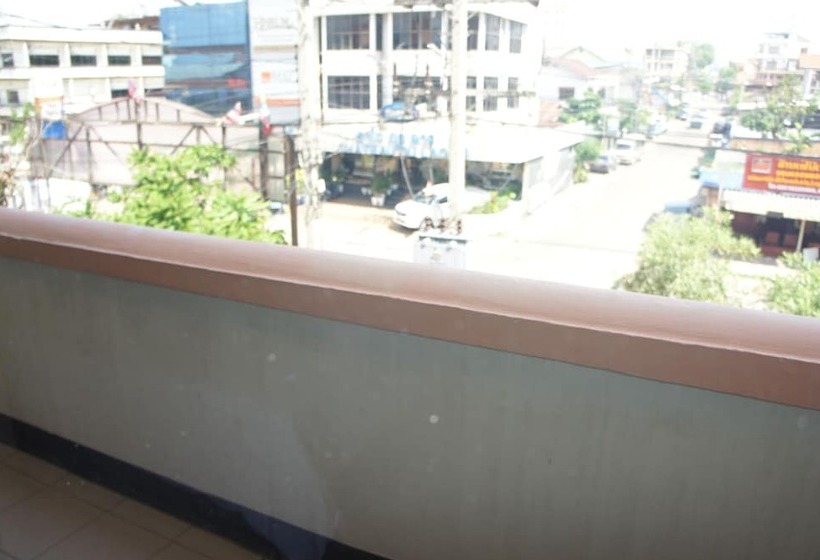 اتاق استاندارد, Sisavath