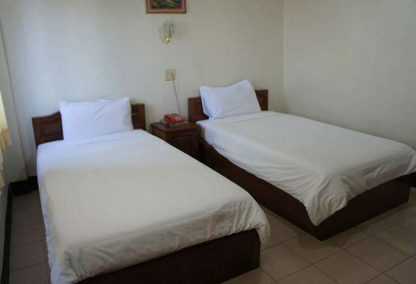 اتاق استاندارد, Sisavath