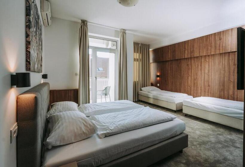 ファミリールーム, Sliško