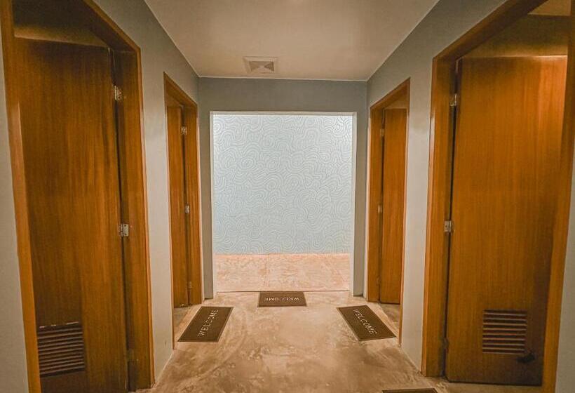 스탠다드 룸, Coron Village Lodge