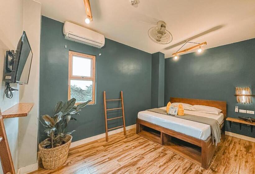 디럭스 룸, Coron Village Lodge