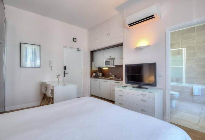 Escritório Executivo, Maison Lamartine   Nice