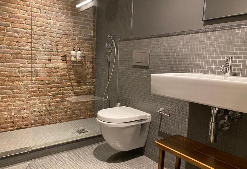 Номер Стандарт, Uma Suites Pau Claris