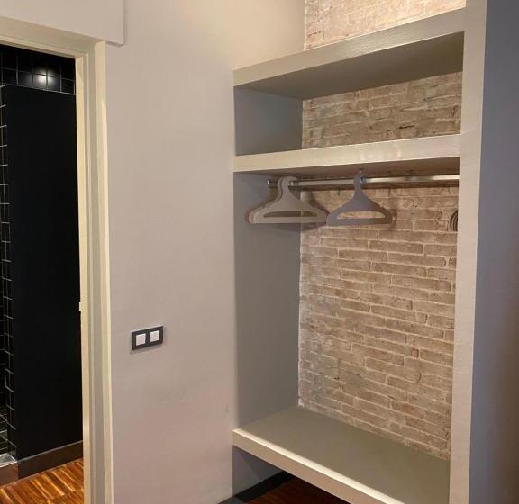 Номер Стандарт с Балконом, Uma Suites Pau Claris