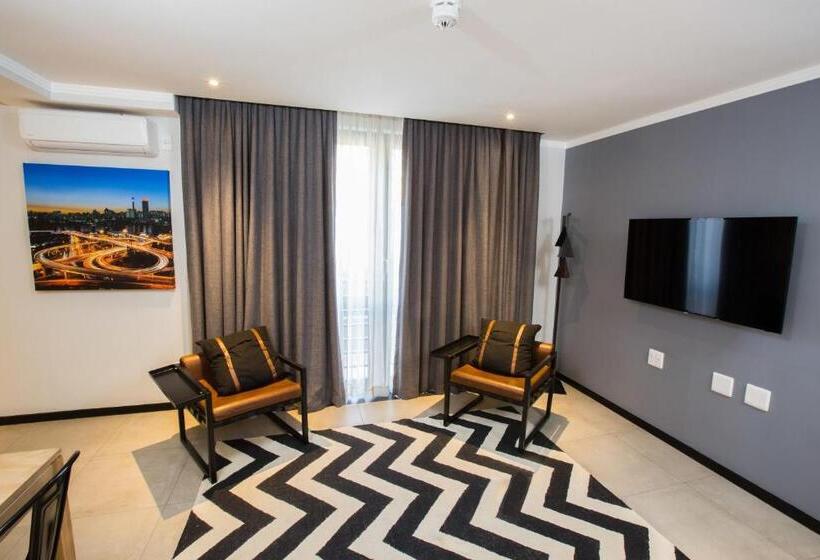 エクゼクティブワンルーム, Max Executive Apartments