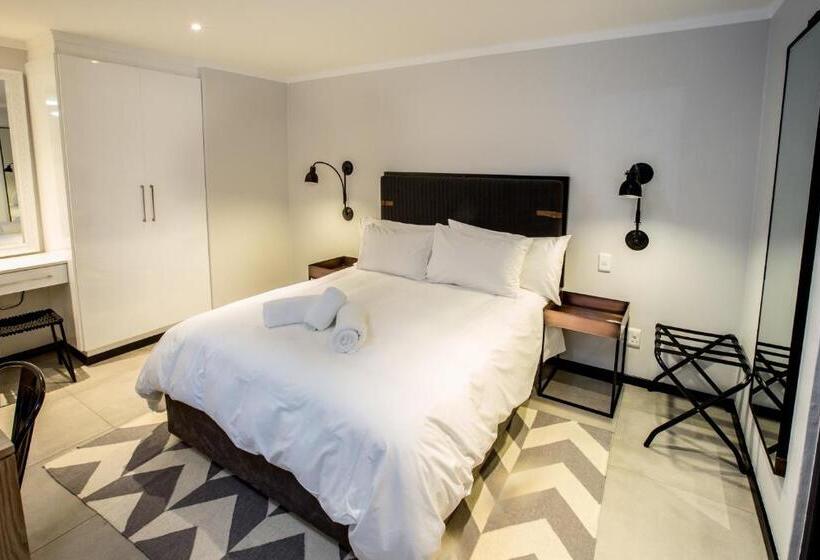 エクゼクティブワンルーム, Max Executive Apartments