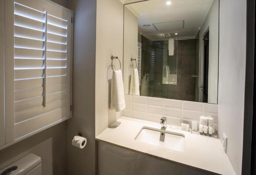 エクゼクティブワンルーム, Max Executive Apartments