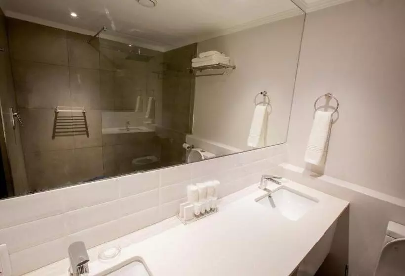 2ベッドルームのエクゼクティブアパートメント, Max Executive Apartments