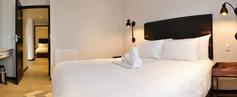 דירת אקזקיוטיב 2 חדרים, Max Executive Apartments