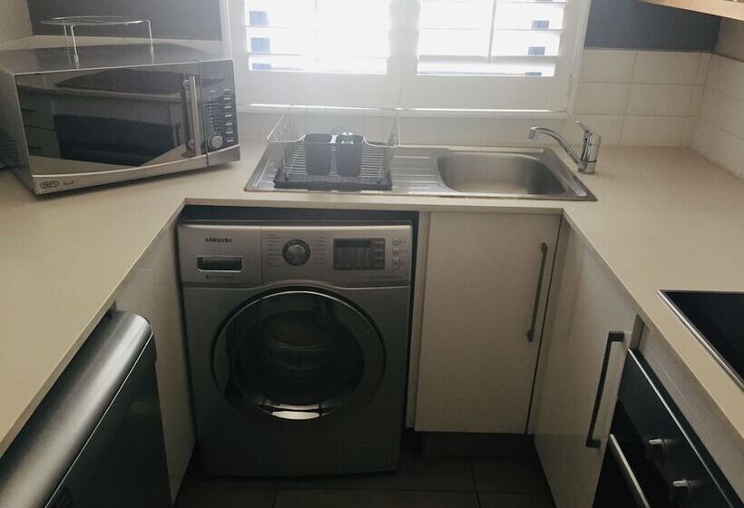 3ベッドルームアパートメント, Max Executive Apartments