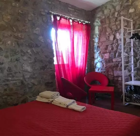 庭の見える１ベッドルームアパートメント, Agriturismo Materno