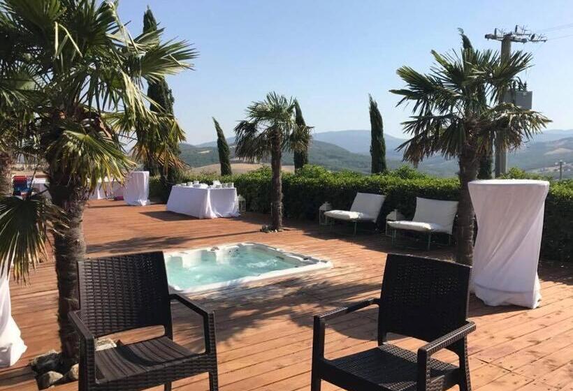 דירת 4 חדרים, Agriturismo Materno