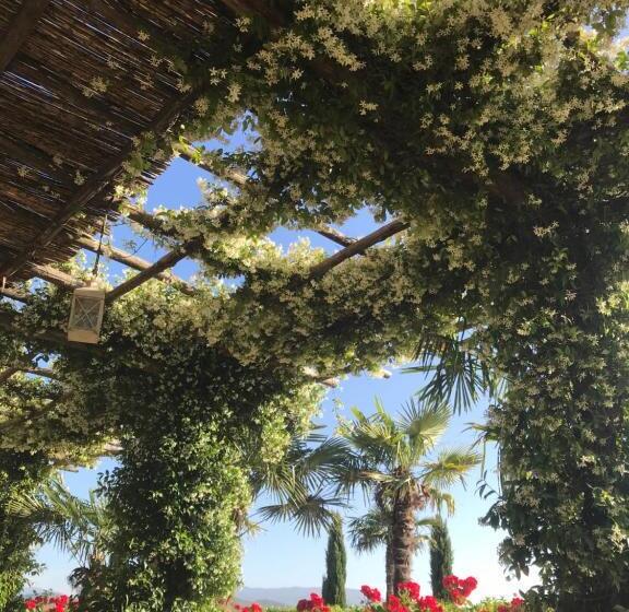 דירת חדר נוף לגינה, Agriturismo Materno