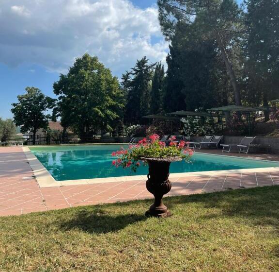 דירת חדר נוף לגינה, Agriturismo Materno