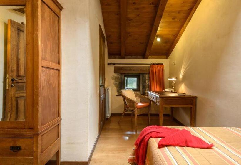 Pokój Standard, Akerreta