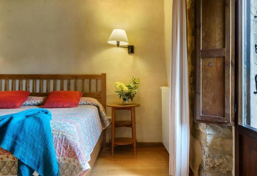 Pokój Standard, Akerreta