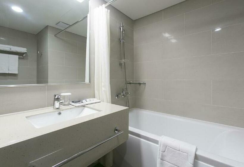 Номер Deluxe, Aventree Hotel Busan