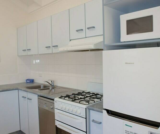 キャビン, Blue Lagoon Beach Resort