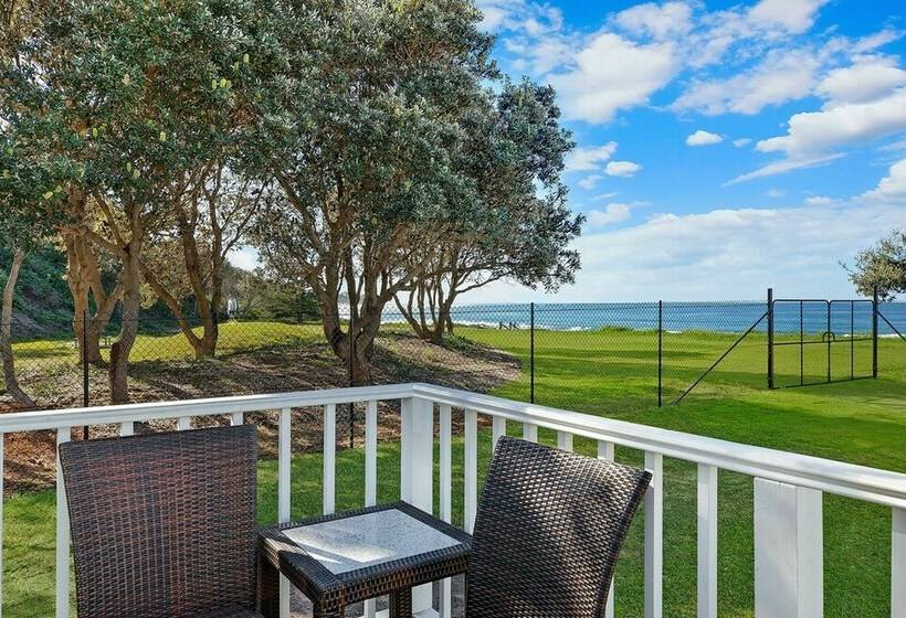 キャビン, Blue Lagoon Beach Resort