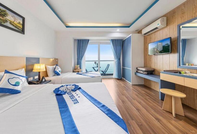 اتاق استاندارد سه تخته با بالکن, Blue Pearl