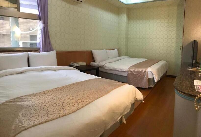 اتاق کلاسیک چهارنفره, Chang Ti Metropolis Commercial