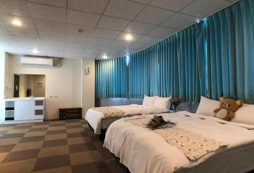 اتاق لوکس چهار تخته, Chang Ti Metropolis Commercial