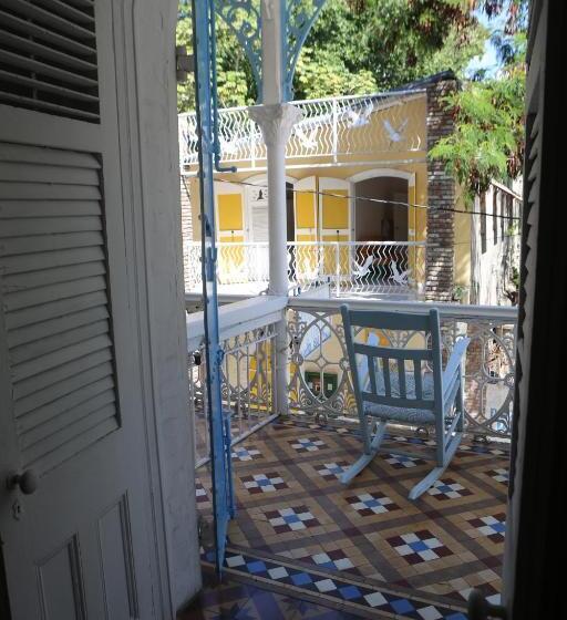 Standard Værelse, Florita