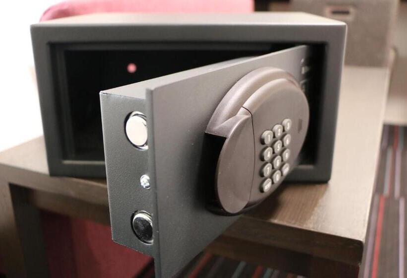 اتاق استاندارد یک نفره, Gran Ms Kyoto