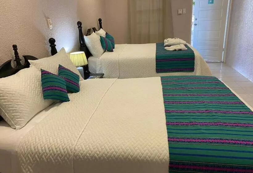 اتاق لوکس با چشم‌انداز دریا, La Isla Resort
