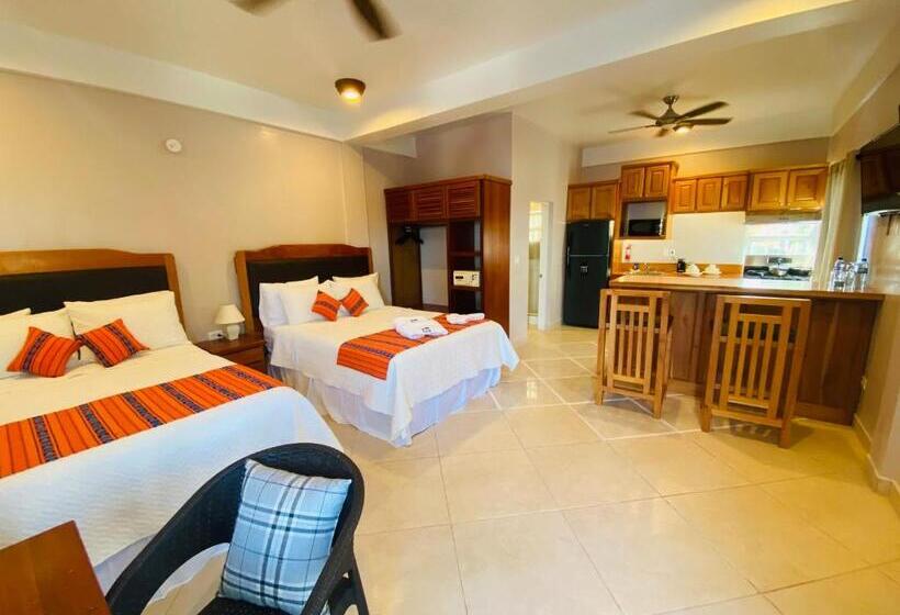 Люкс, La Isla Resort