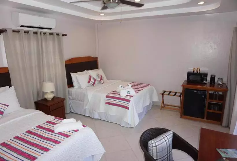 Suite Queen Bed, La Isla Resort