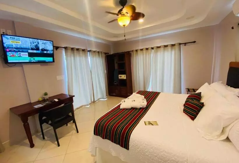 سوئیت مستر, La Isla Resort