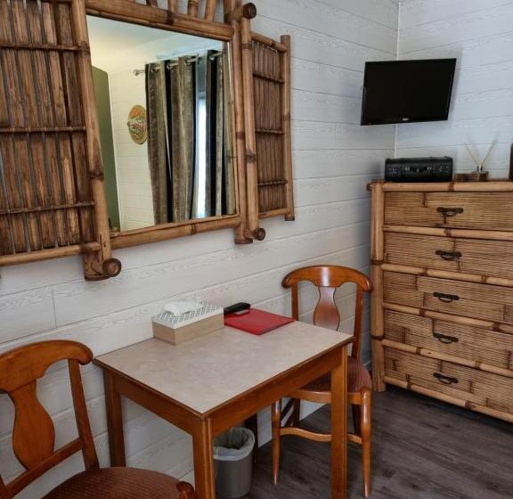 Номер Basic, Le Domaine Du Terroir à 5 Minutes Des Grottes De Lascaux