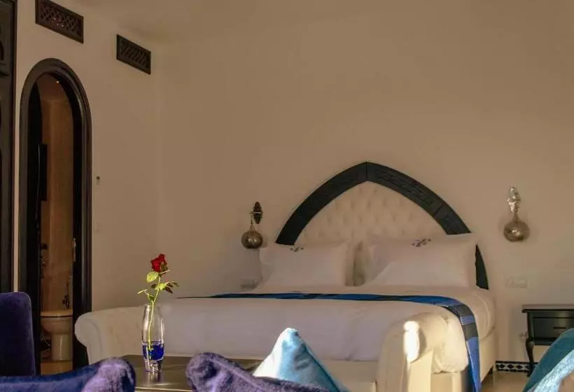 سوییت, Lina Ryad & Spa
