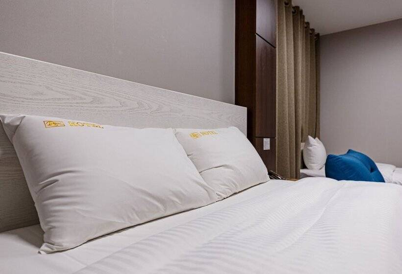 Номер Superior, Rex