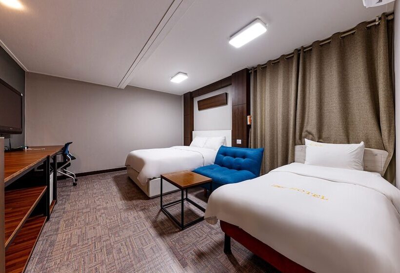 Номер Superior, Rex