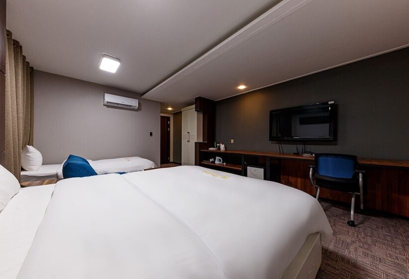 Номер Superior, Rex