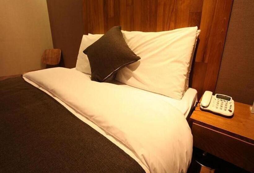 Номер Стандарт, Rich