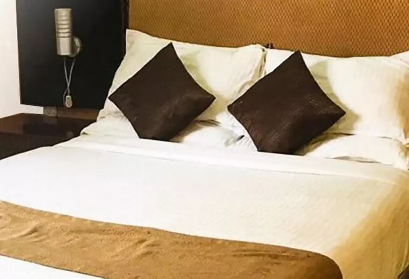 اتاق لوکس, Riverside Hotel And Conference Centre