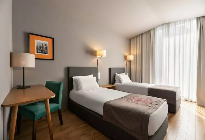 اتاق راحتی, Eurostars Santa Luzia