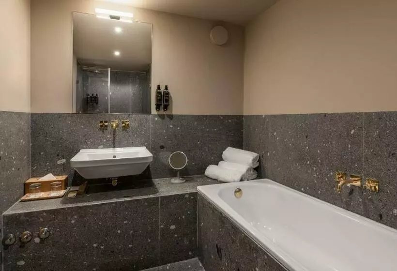 اتاق استاندارد سه نفره, Eurostars Santa Luzia