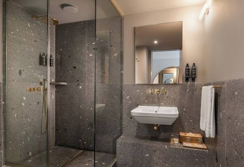 חדר קומפורט, Eurostars Santa Luzia