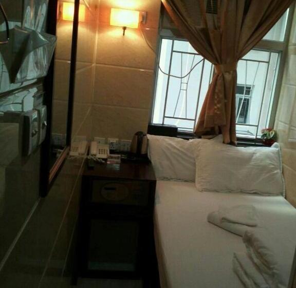 اتاق استاندارد یک نفره, Marrigold Hostel